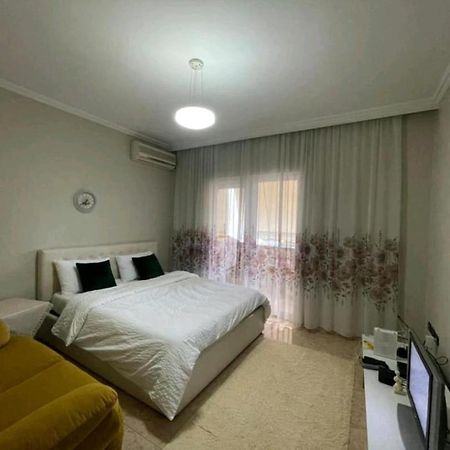 Npazar Apartment Tirana Esterno foto