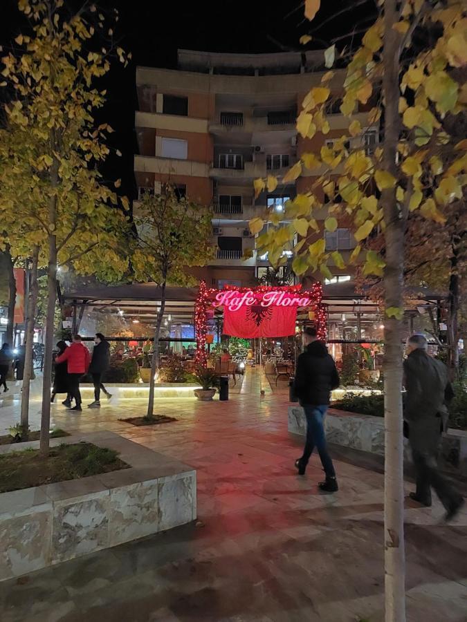 Npazar Apartment Tirana Esterno foto