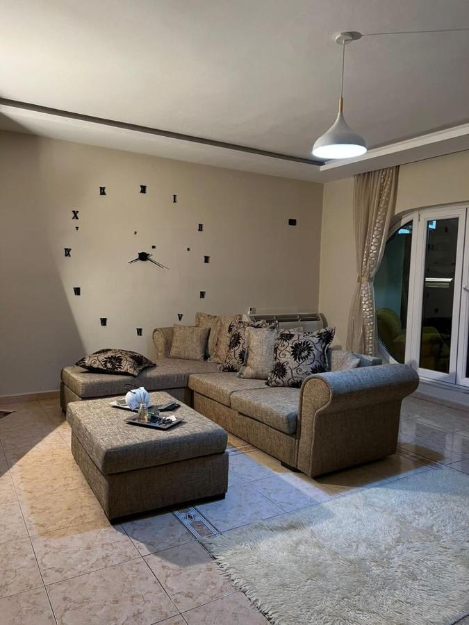 Npazar Apartment Tirana Esterno foto