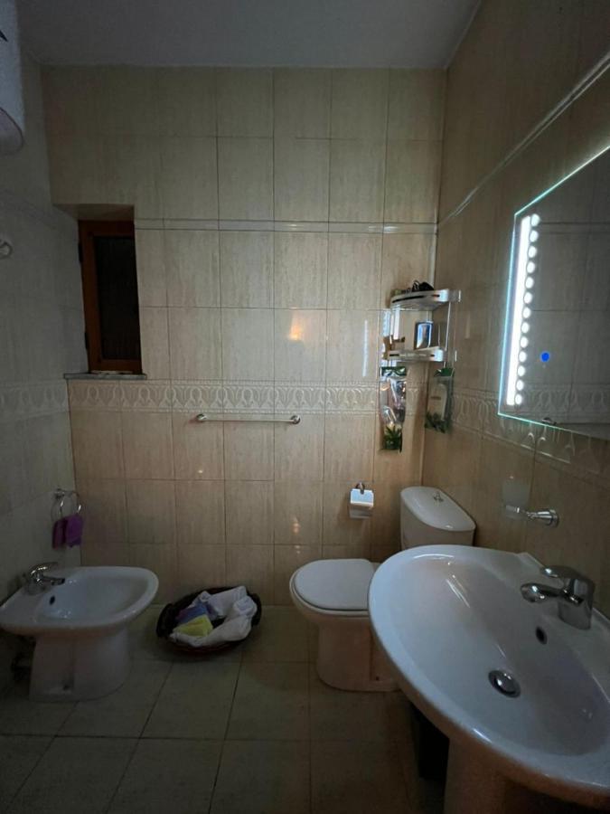 Npazar Apartment Tirana Esterno foto
